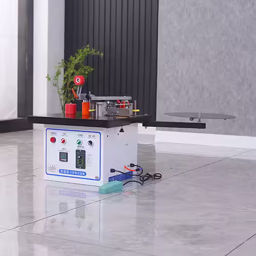 Máquina de procesamiento de madera